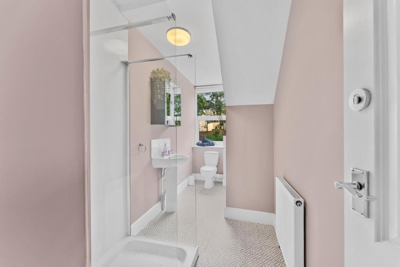 Rooms In City Centre House With Kitchen, Lounge, Garden Ipswich Esterno foto